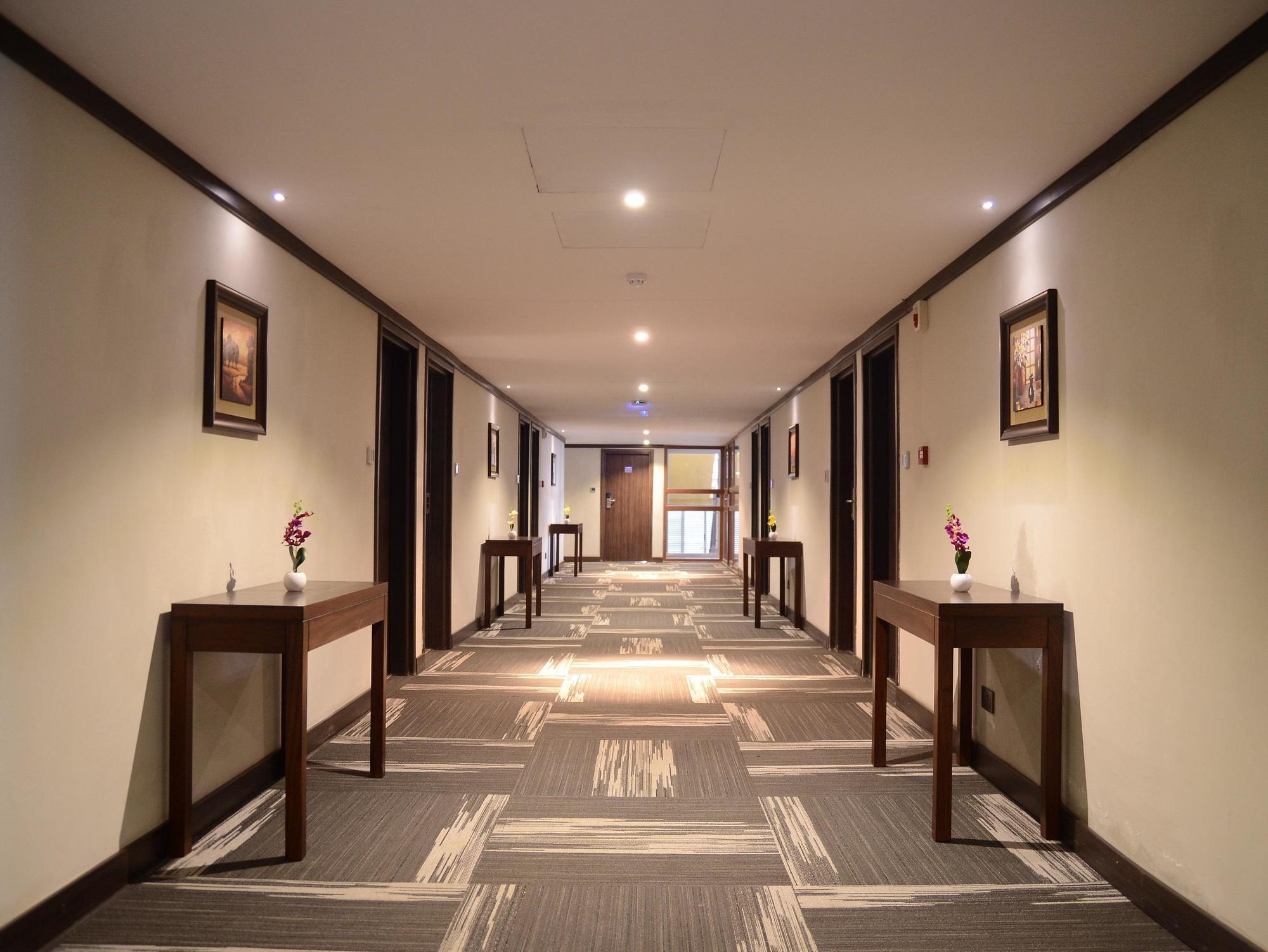 Cloud Hotel & Suites Nairobi Exterior photo